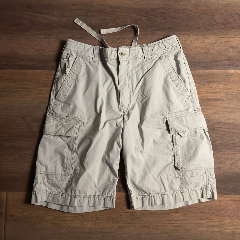 Vintage Y2K Express Mens Khaki Tan Cotton Cargo Shorts Size 34 Relaxed Fit Lion